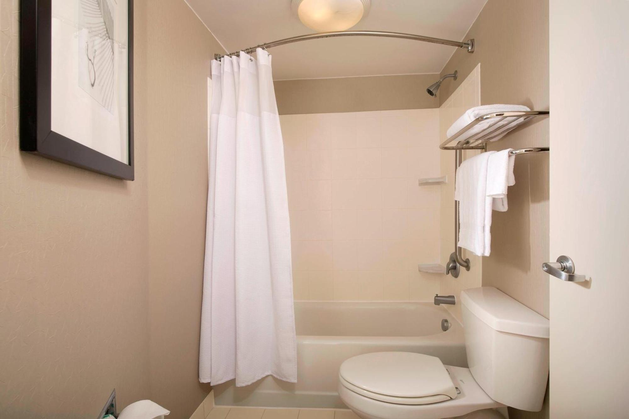 Springhill Suites By Marriott Jacksonville North I-95 Area Екстер'єр фото